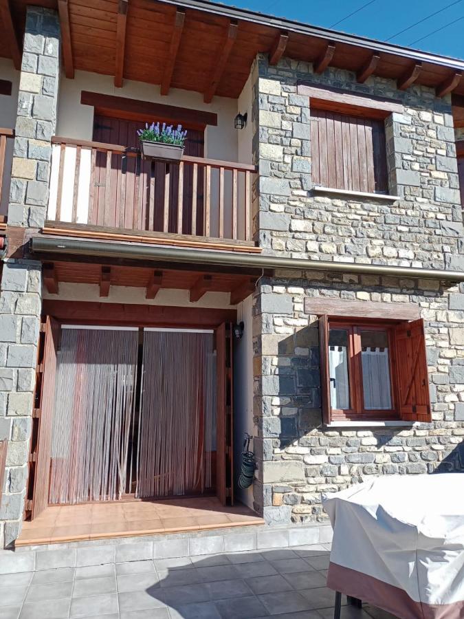 Apartament Pico La Selva Villanúa Zewnętrze zdjęcie